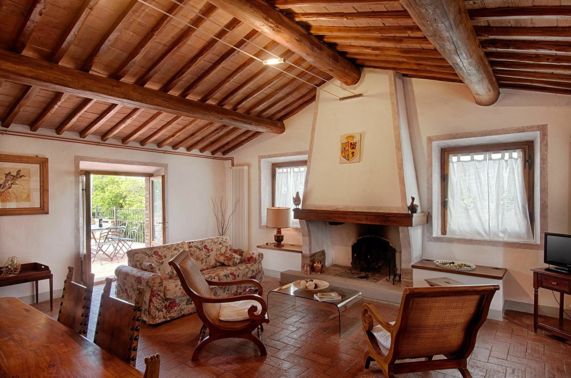 Agriturismo Poggio Bonelli Castelnuovo Berardenga Exterior photo